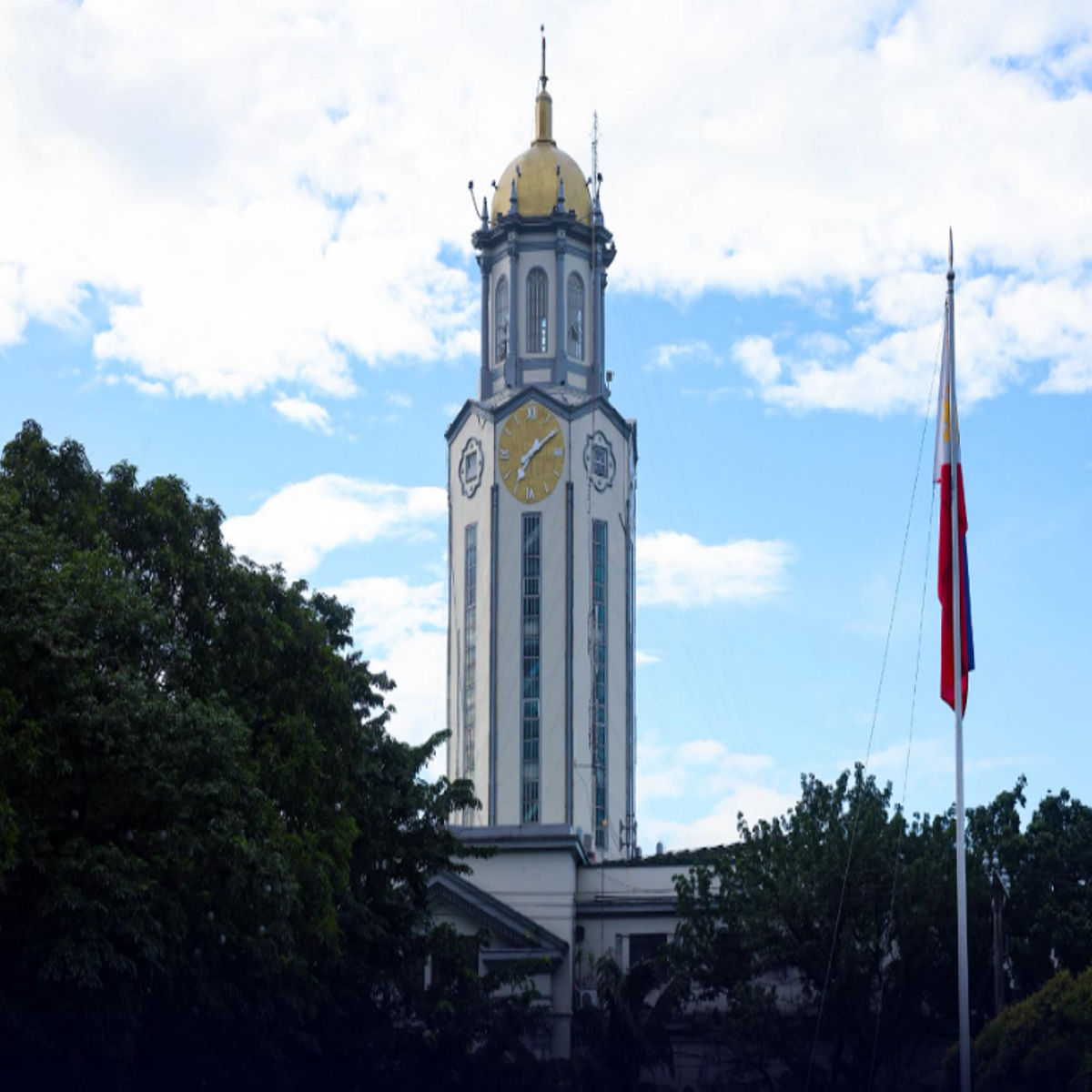 Tingnan: Lungsod ng Maynila, nag-abot ng ₱1 milyon tulong sa Cebu